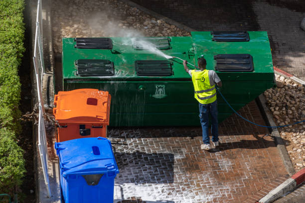 Best Concrete Pressure Washing  in Plainedge, NY